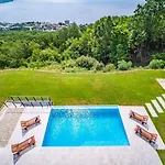 Vila Deavista By Villsy *